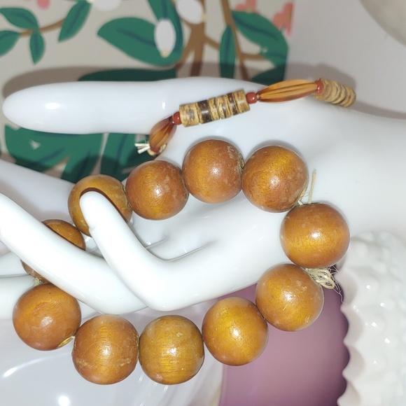 Wooden jewelry bundle - Picture 15 of 15